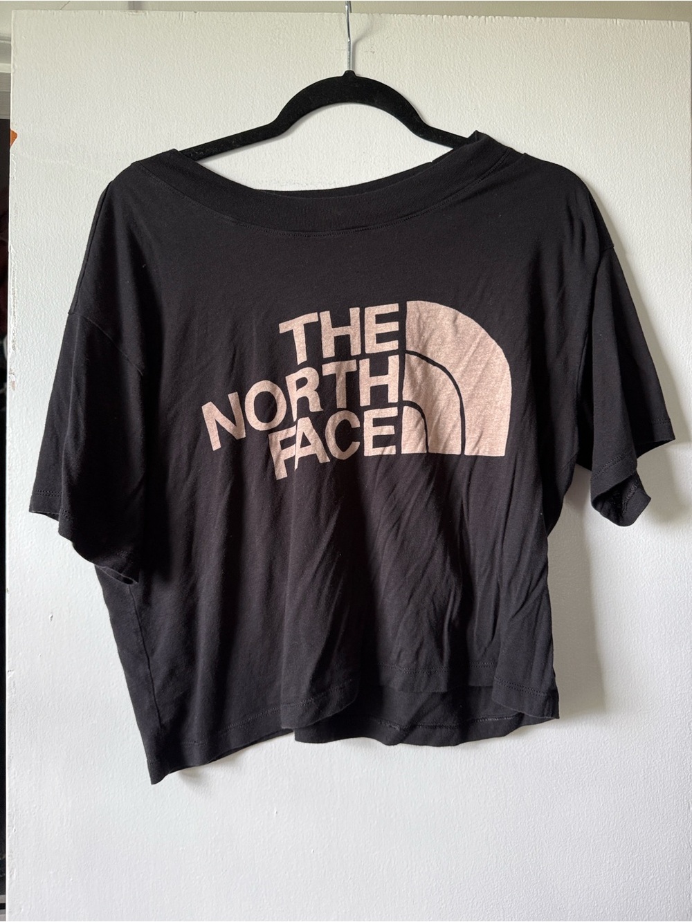 The North Face Women's Half Dome Crop Tee Black & Pink Large